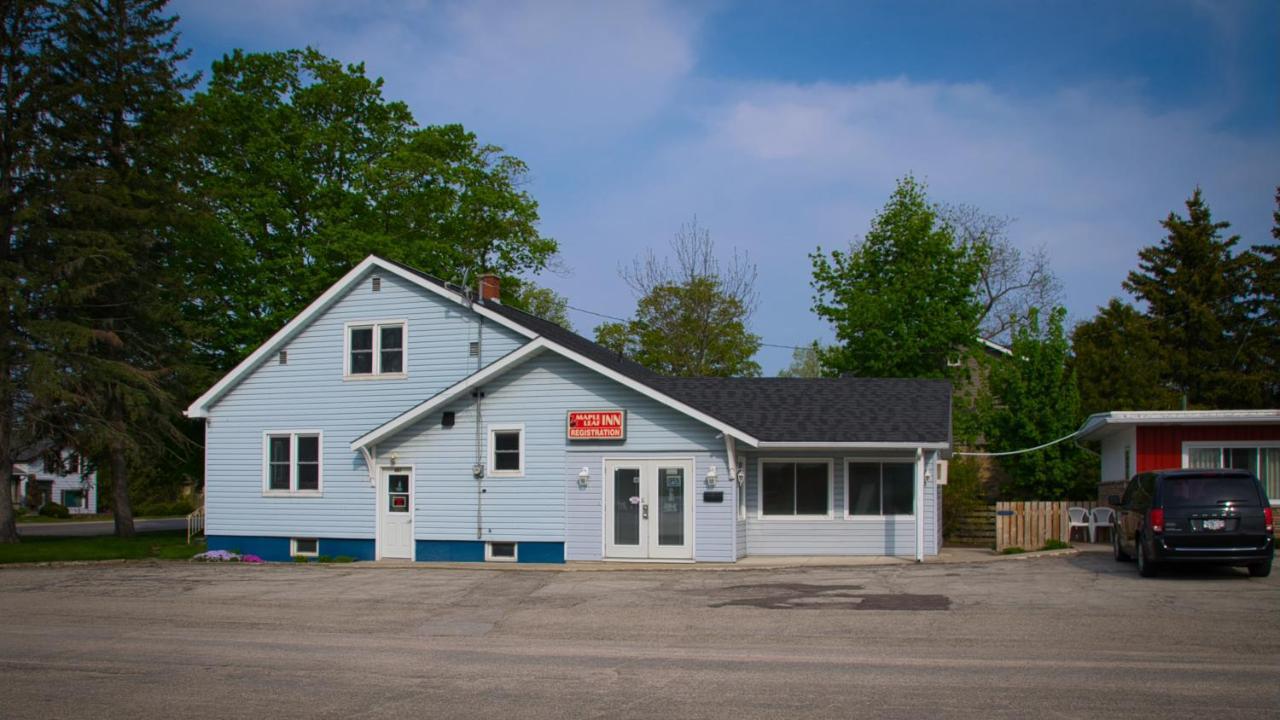 كينكاردين Maple Leaf Inn المظهر الخارجي الصورة
