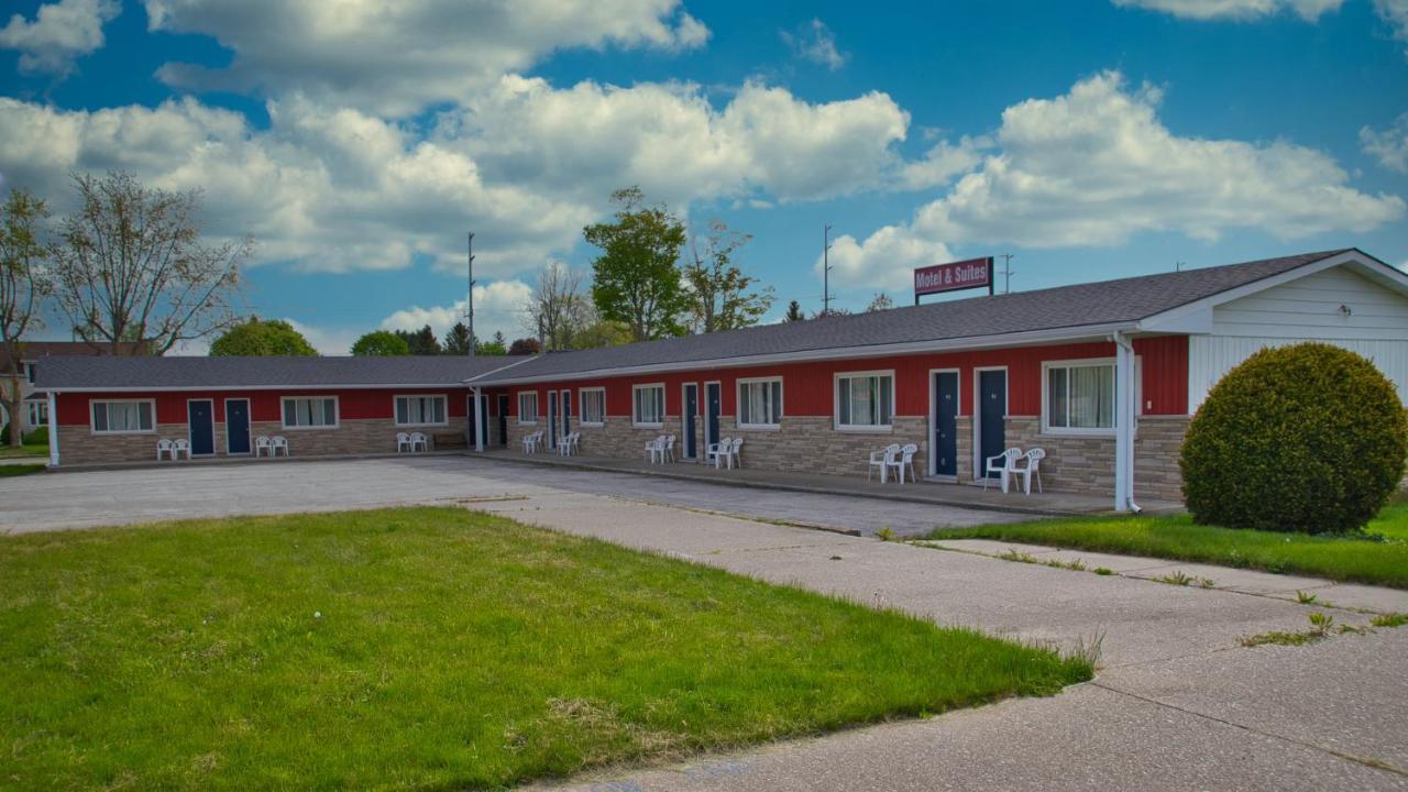 كينكاردين Maple Leaf Inn المظهر الخارجي الصورة
