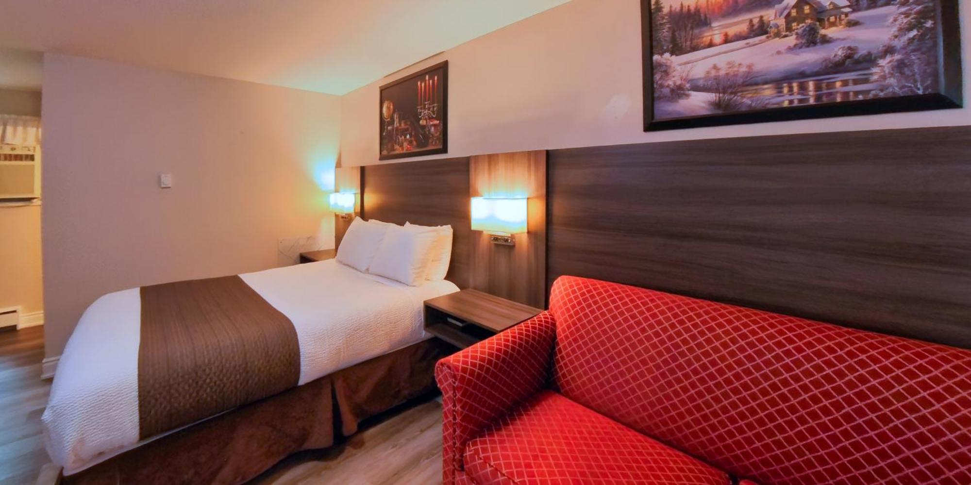 كينكاردين Maple Leaf Inn المظهر الخارجي الصورة