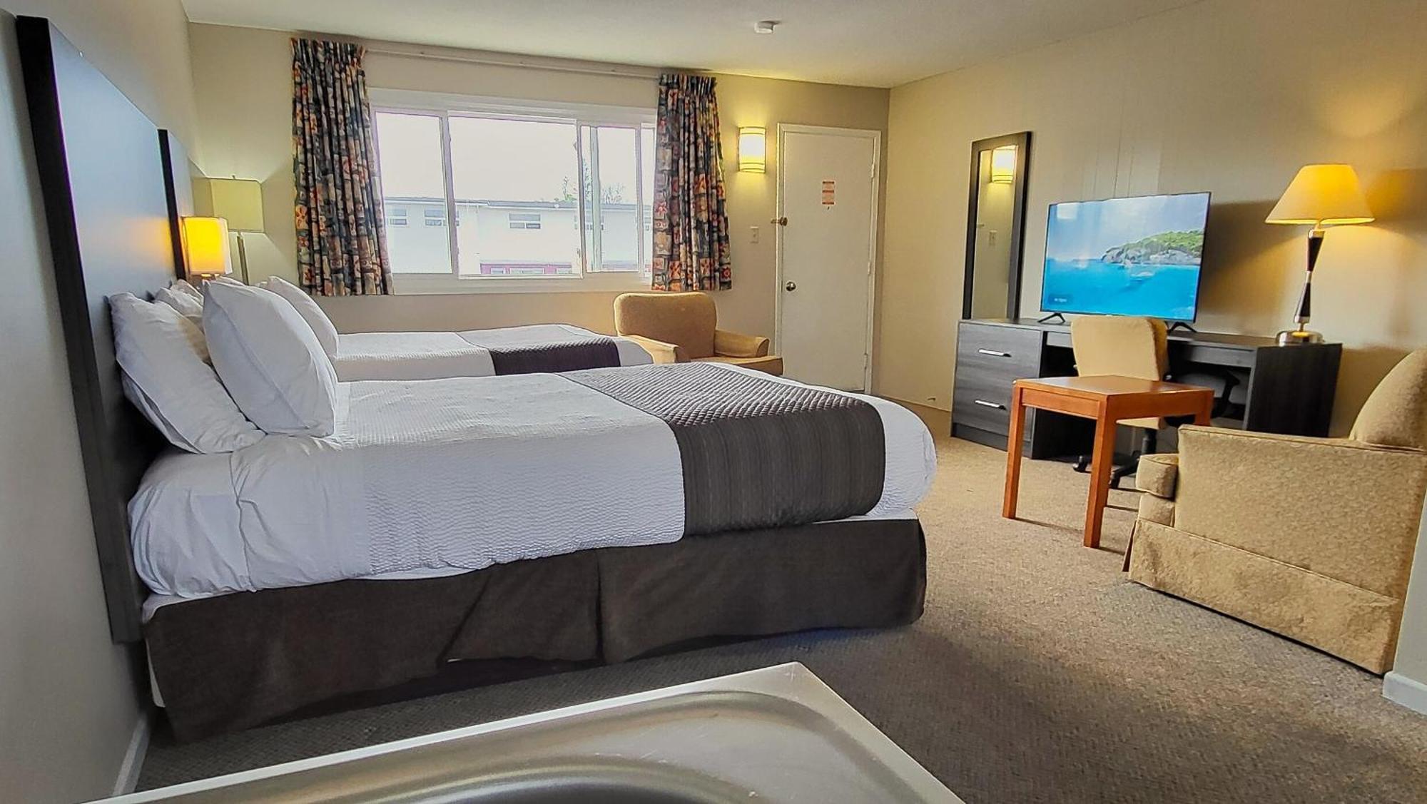 كينكاردين Maple Leaf Inn المظهر الخارجي الصورة