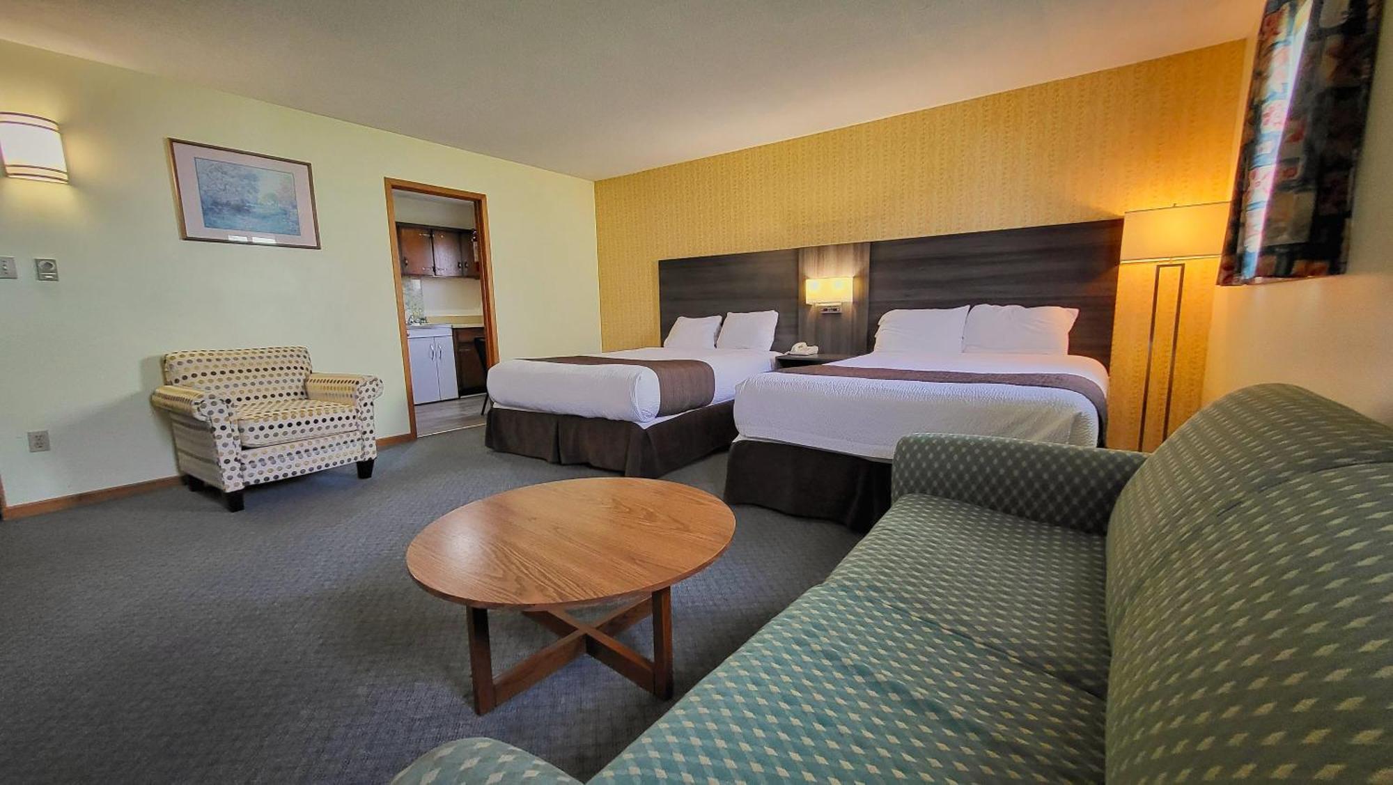 كينكاردين Maple Leaf Inn المظهر الخارجي الصورة